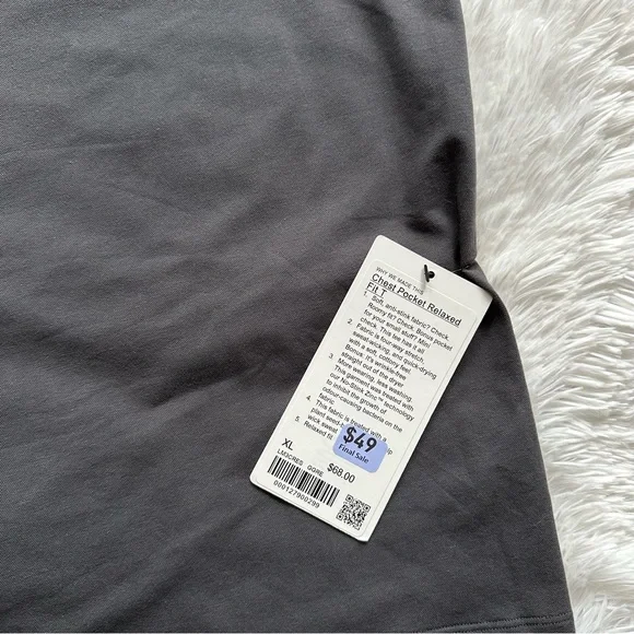 NWT Lululemon Relaxed Fit SS - Picture 3 of 4